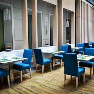 Atrium Fashion Hotel
